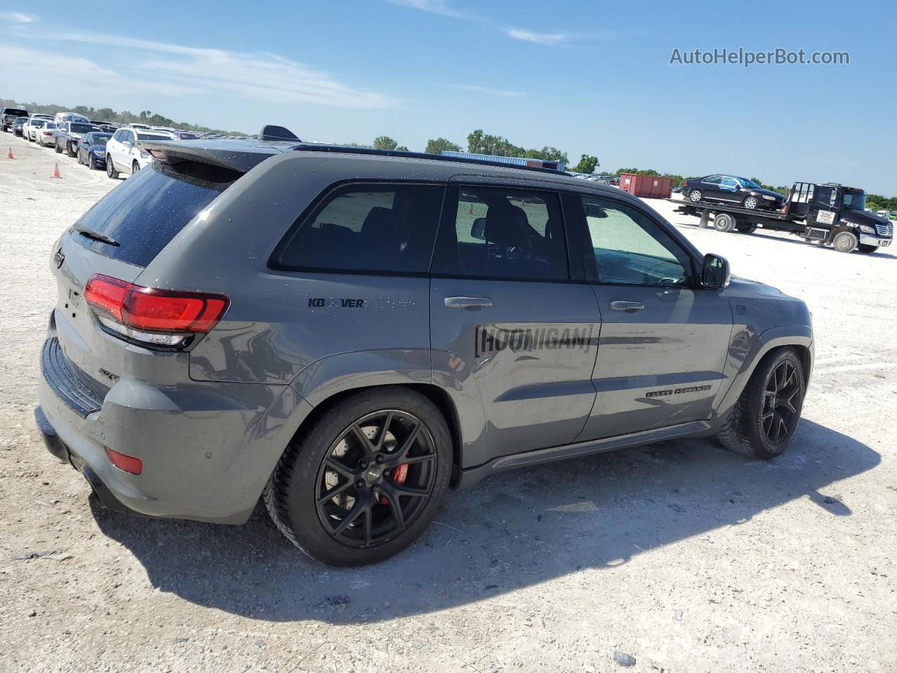 2019 Jeep Grand Cherokee Srt-8 Gray vin: 1C4RJFDJ6KC716879