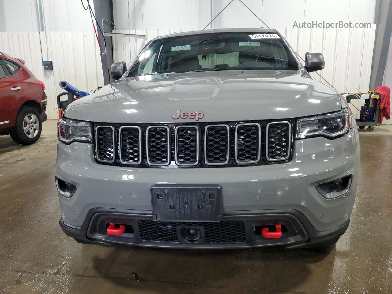 2021 Jeep Grand Cherokee Trailhawk Silver vin: 1C4RJFLG1MC590388