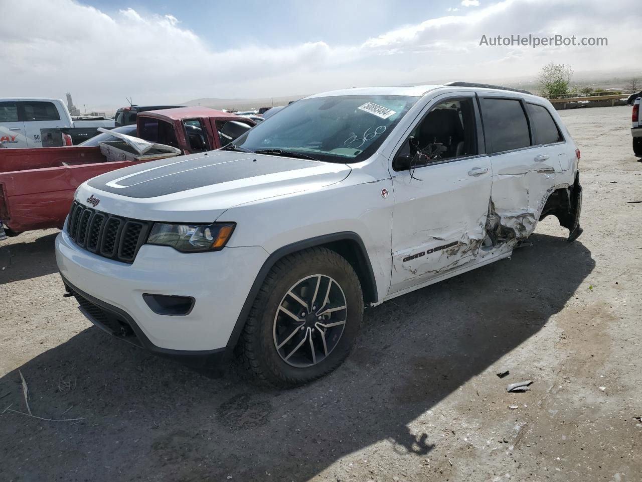 2019 Jeep Grand Cherokee Trailhawk White vin: 1C4RJFLG3KC692711