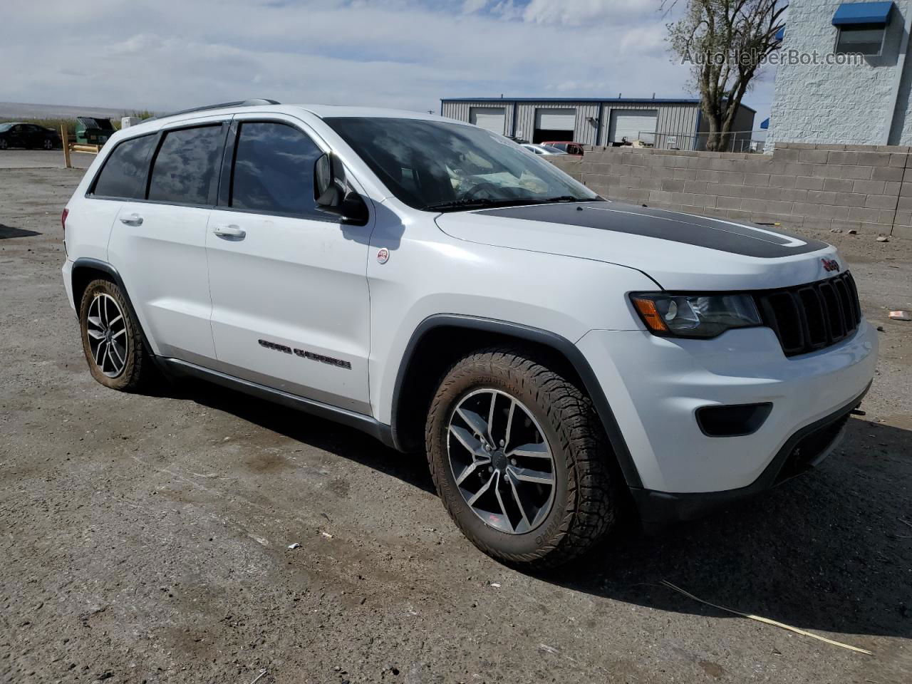 2019 Jeep Grand Cherokee Trailhawk White vin: 1C4RJFLG3KC692711