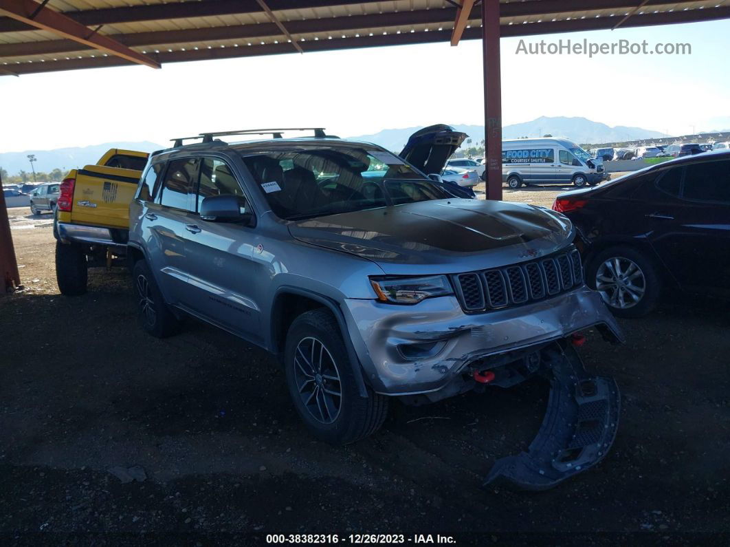 2017 Jeep Grand Cherokee Trailhawk 4x4 Серебряный vin: 1C4RJFLG8HC613025