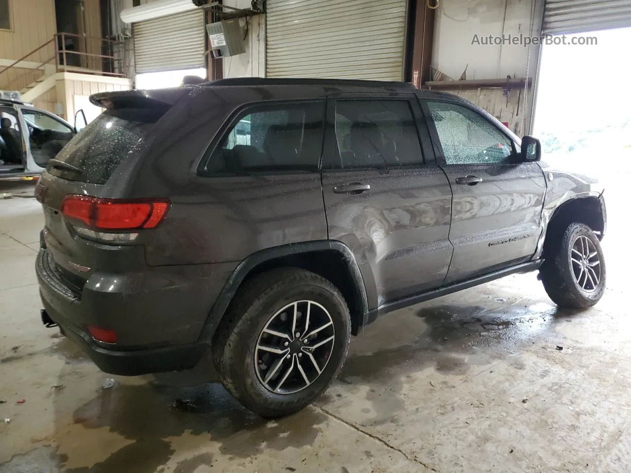 2021 Jeep Grand Cherokee Trailhawk Gray vin: 1C4RJFLG8MC881356