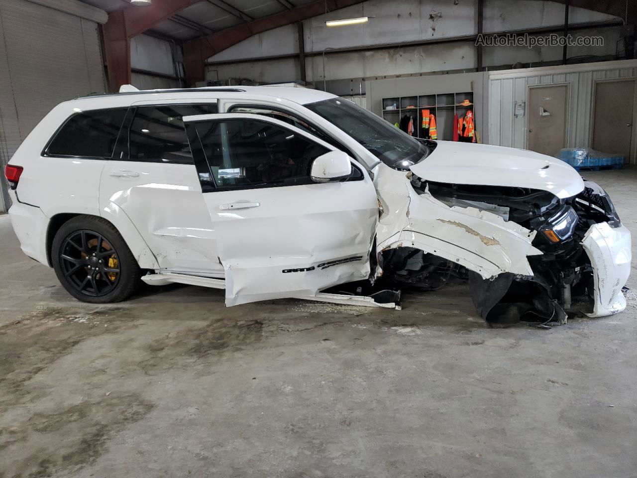 2021 Jeep Grand Cherokee Trackhawk White vin: 1C4RJFN93MC841636