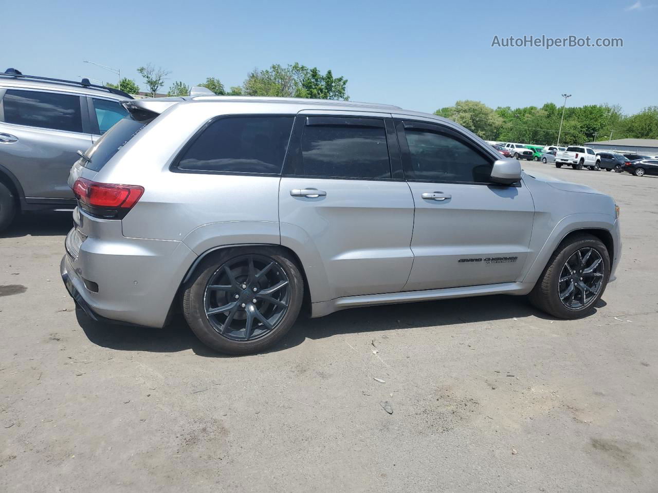 2019 Jeep Grand Cherokee Trackhawk Silver vin: 1C4RJFN98KC603990