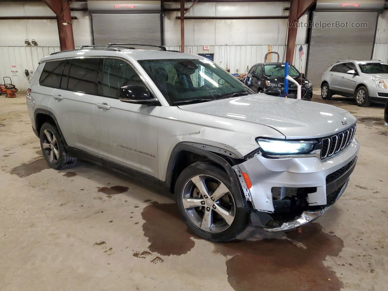 2021 Jeep Grand Cherokee L Limited Silver vin: 1C4RJKBG7M8194401