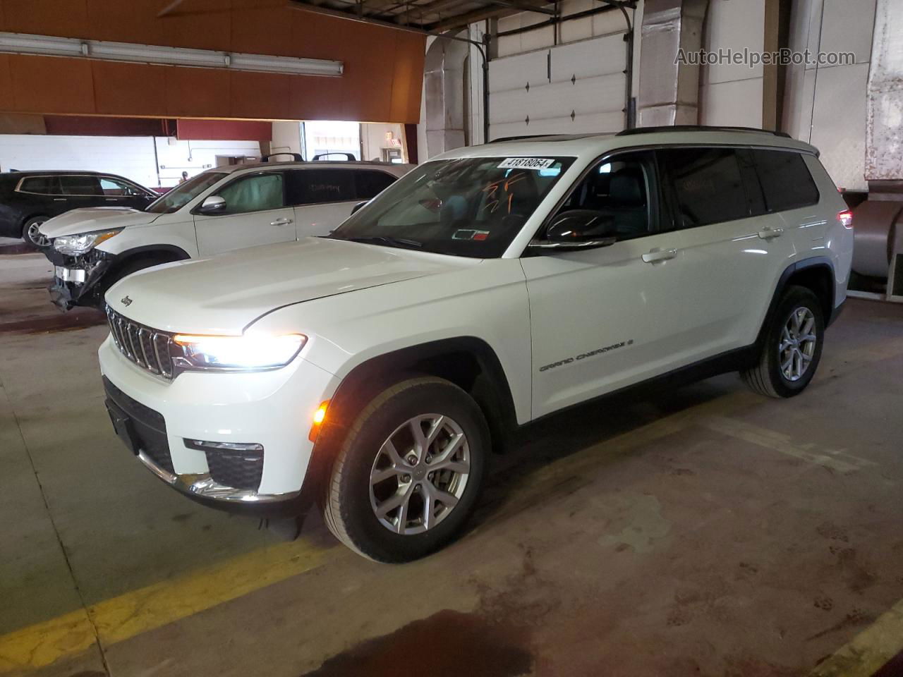 2021 Jeep Grand Cherokee L Limited White vin: 1C4RJKBGXM8109812