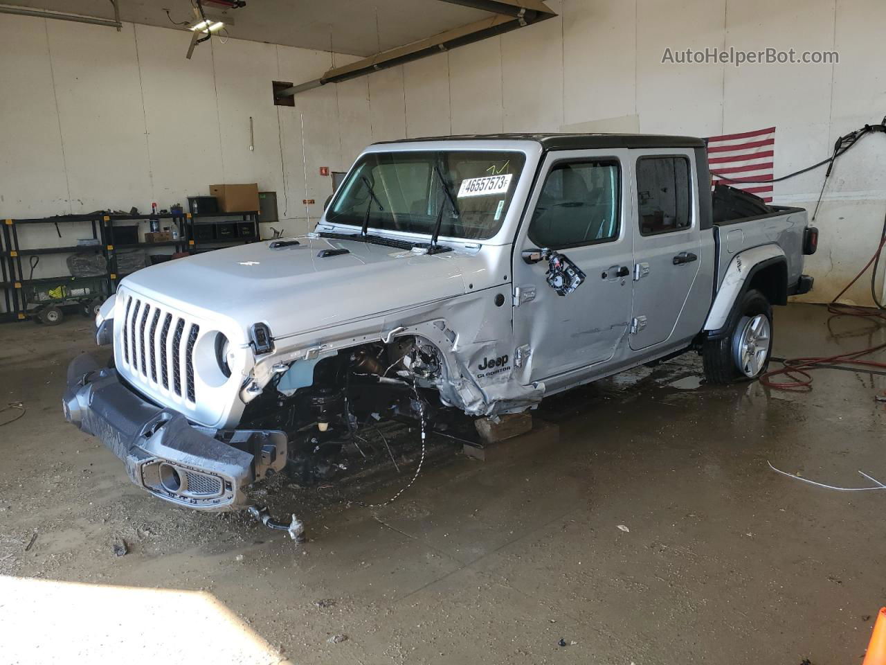 2022 Jeep Gladiator Sport Серебряный vin: 1C6HJTAG7NL168051