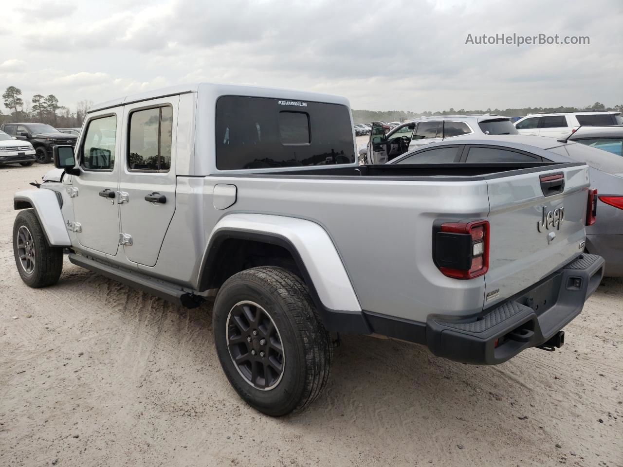 2022 Jeep Gladiator Overland Silver vin: 1C6HJTFG5NL180577