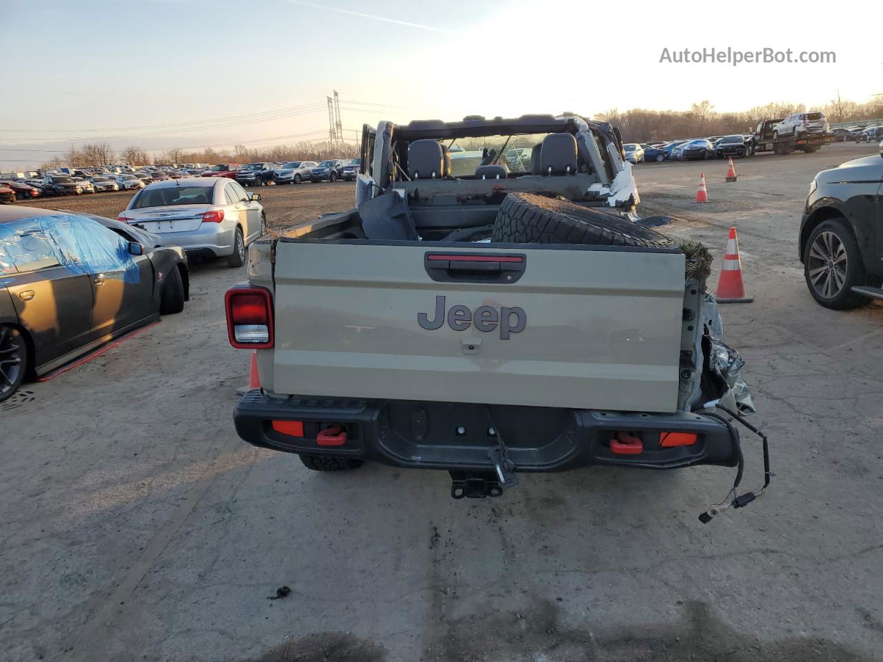 2022 Jeep Gladiator Rubicon Желто-коричневый vin: 1C6JJTBG5NL182952