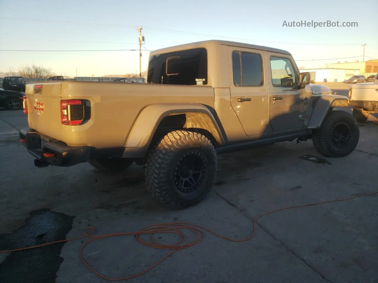 2022 Jeep Gladiator Mojave Gray vin: 1C6JJTEG3NL159438