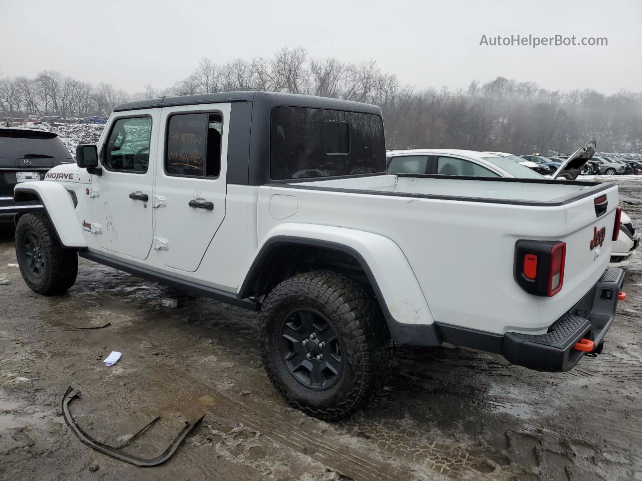 2022 Jeep Gladiator Mojave White vin: 1C6JJTEG9NL166877