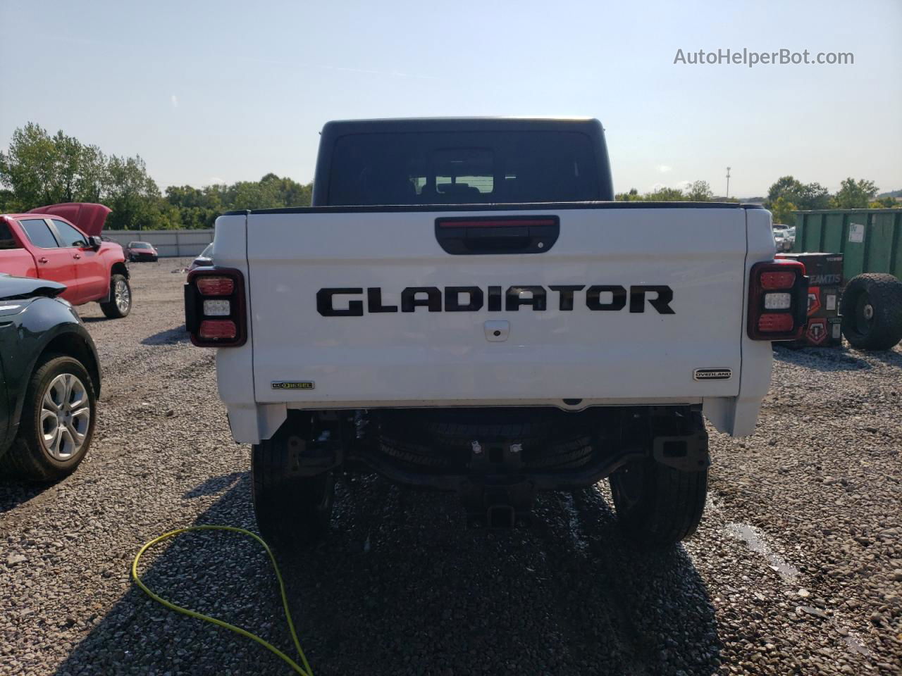 2022 Jeep Gladiator Overland White vin: 1C6JJTFM2NL107626