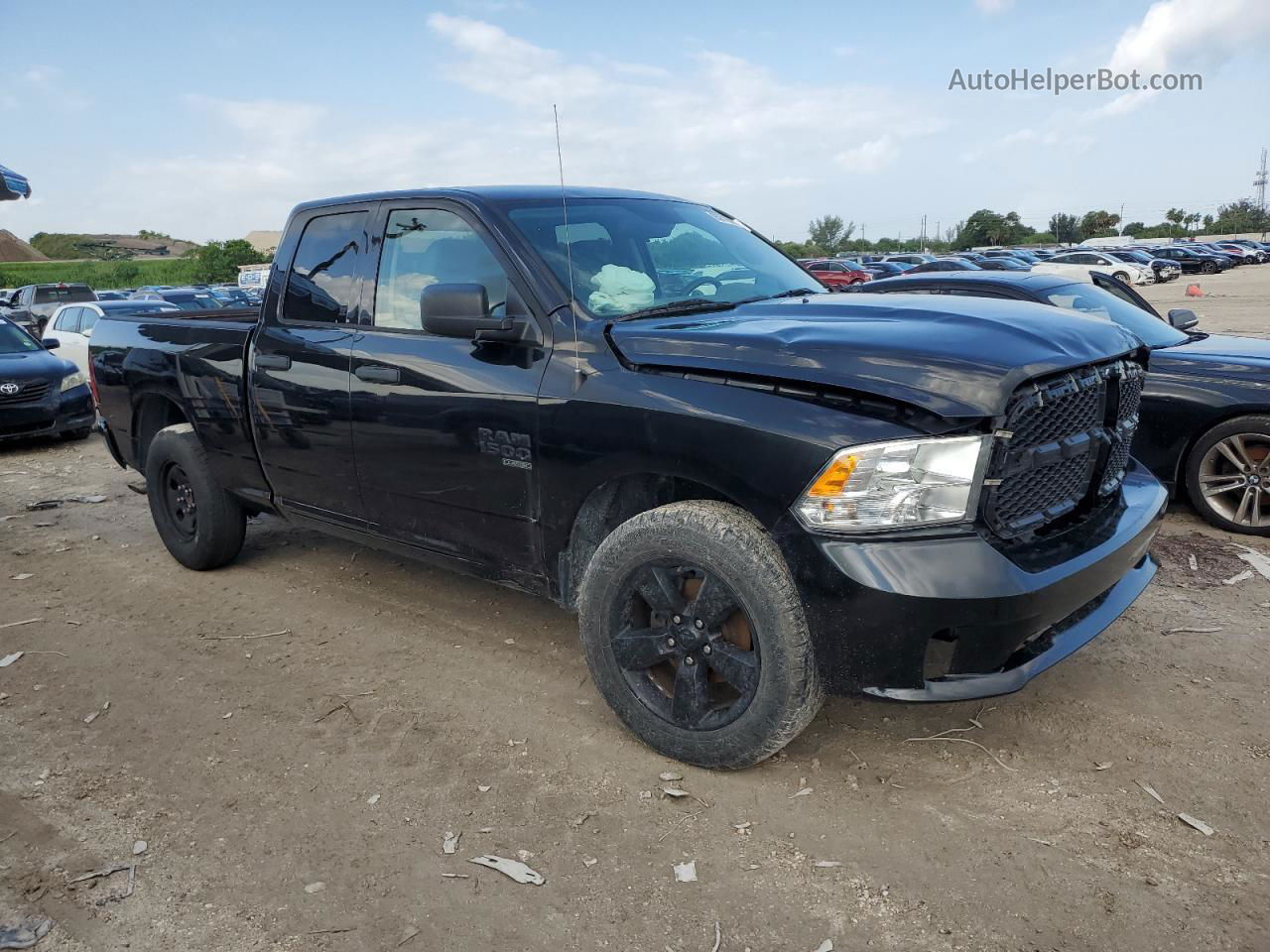 2019 Ram 1500 Classic Tradesman Черный vin: 1C6RR6FG1KS574108