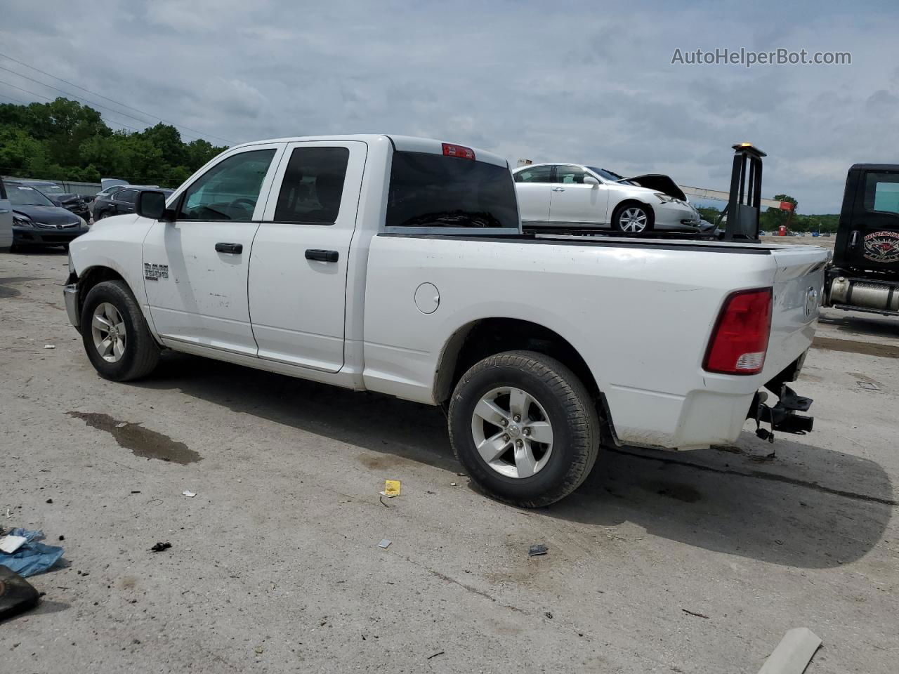 2020 Ram 1500 Classic Tradesman White vin: 1C6RR6FG8LS121654