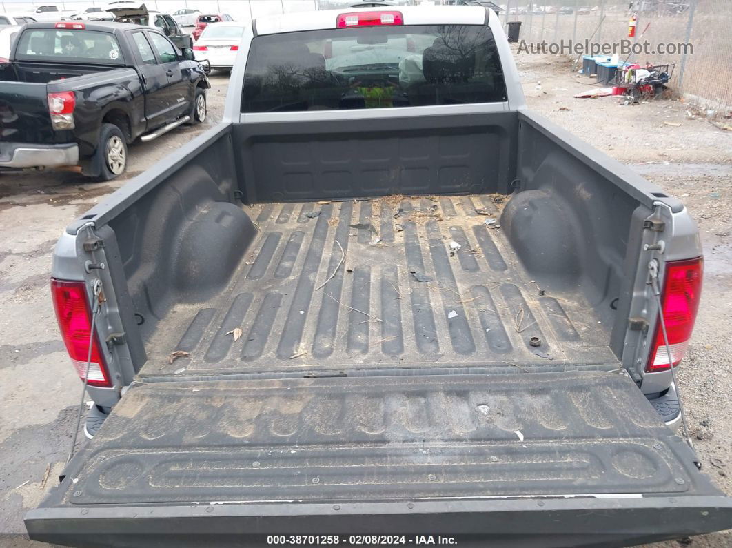 2020 Ram 1500 Classic Tradesman Quad Cab 4x2 6'4 Box Серебряный vin: 1C6RR6FG8LS139247