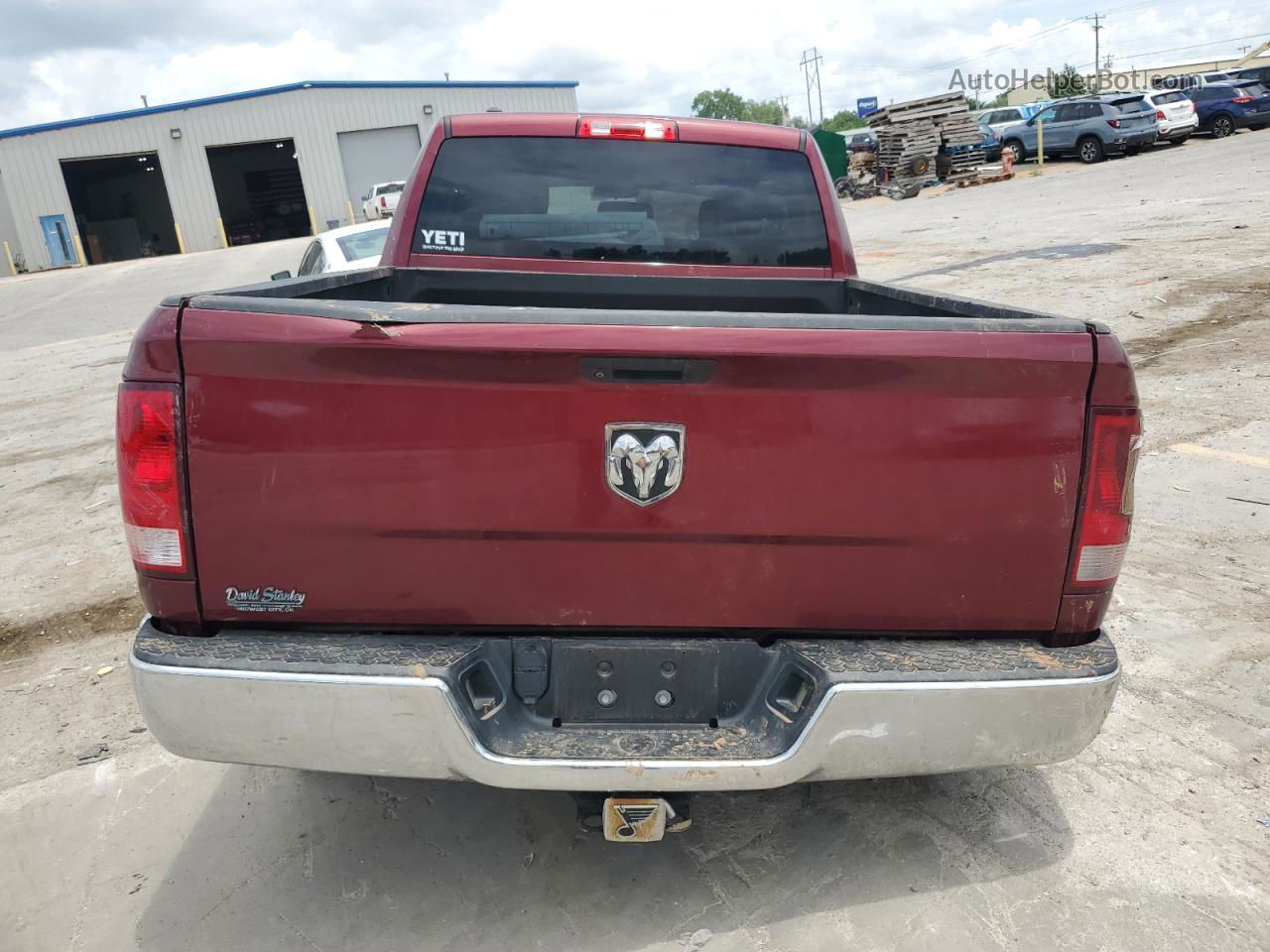 2019 Ram 1500 Classic Tradesman Burgundy vin: 1C6RR6FGXKS500153