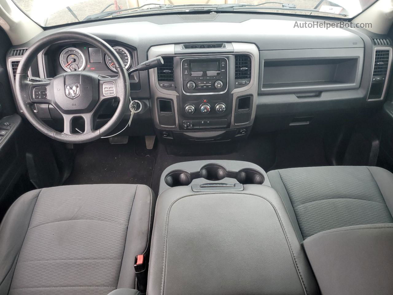 2014 Ram 1500 St Белый vin: 1C6RR6FT0ES391591