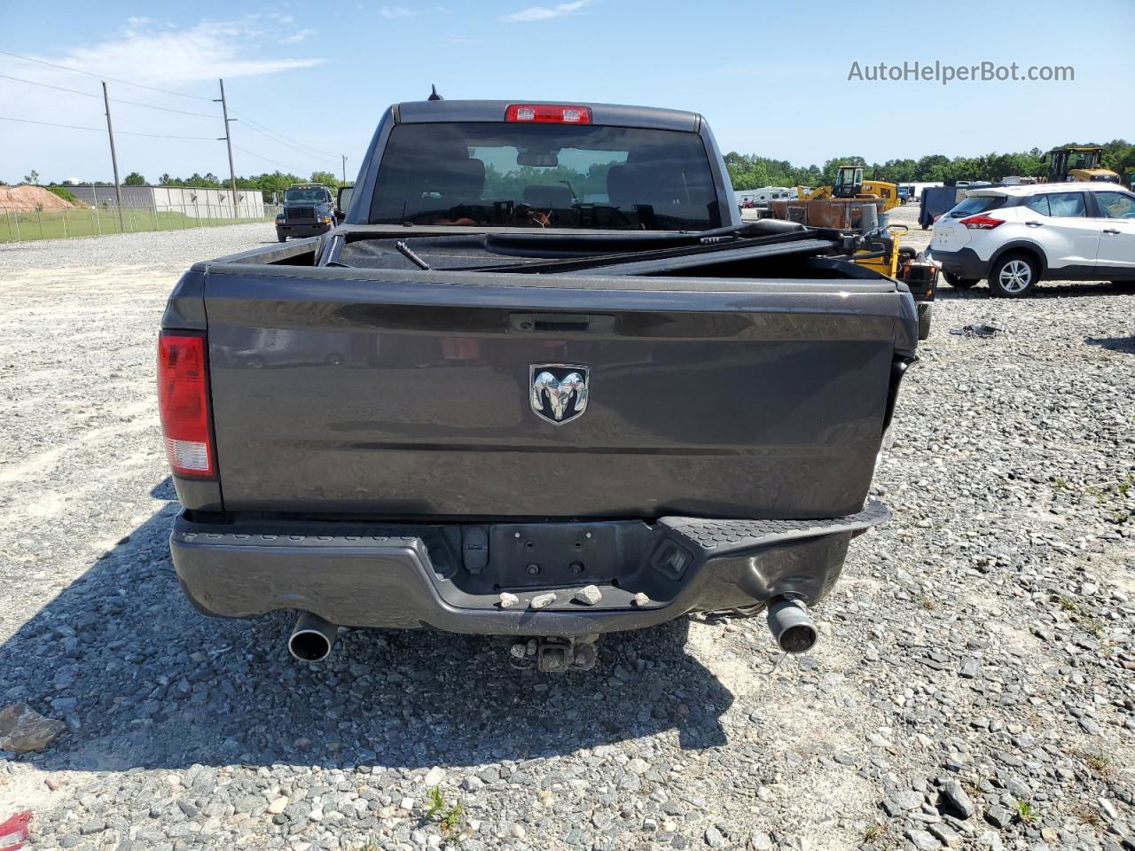 2019 Ram 1500 Classic Tradesman Gray vin: 1C6RR6FT0KS619617