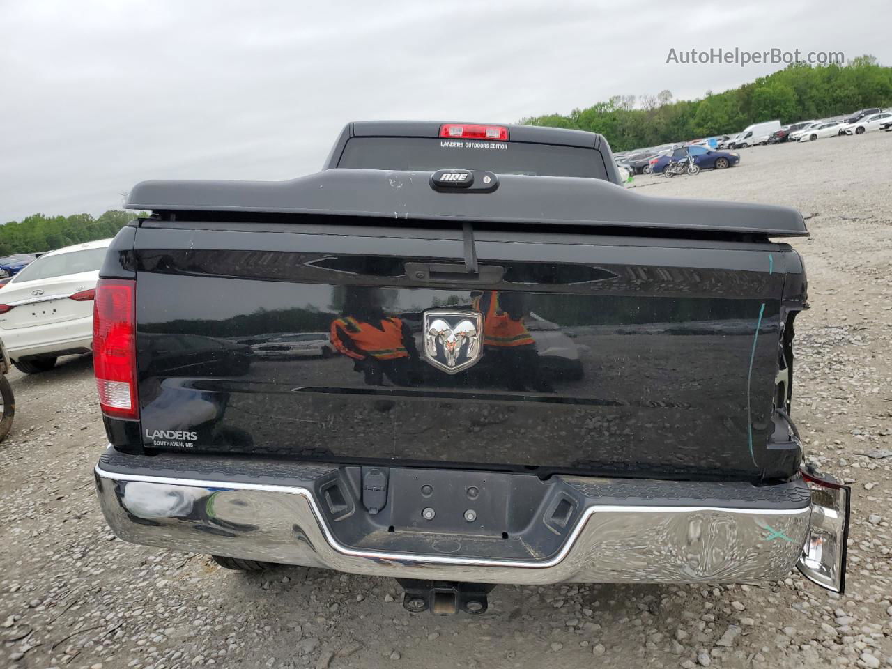 2019 Ram 1500 Classic Tradesman Черный vin: 1C6RR6FT0KS723895