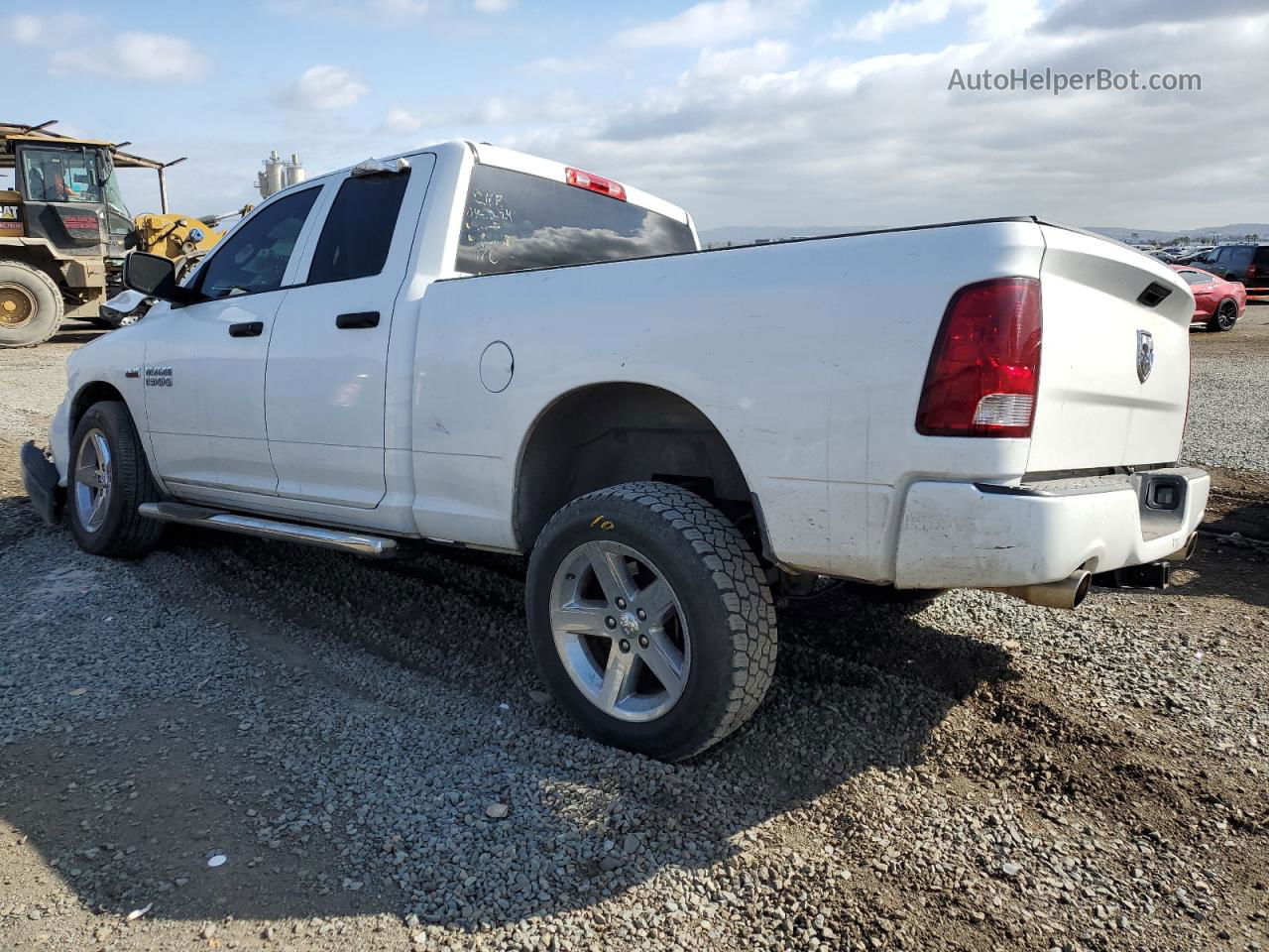 2015 Ram 1500 St White vin: 1C6RR6FT8FS583178