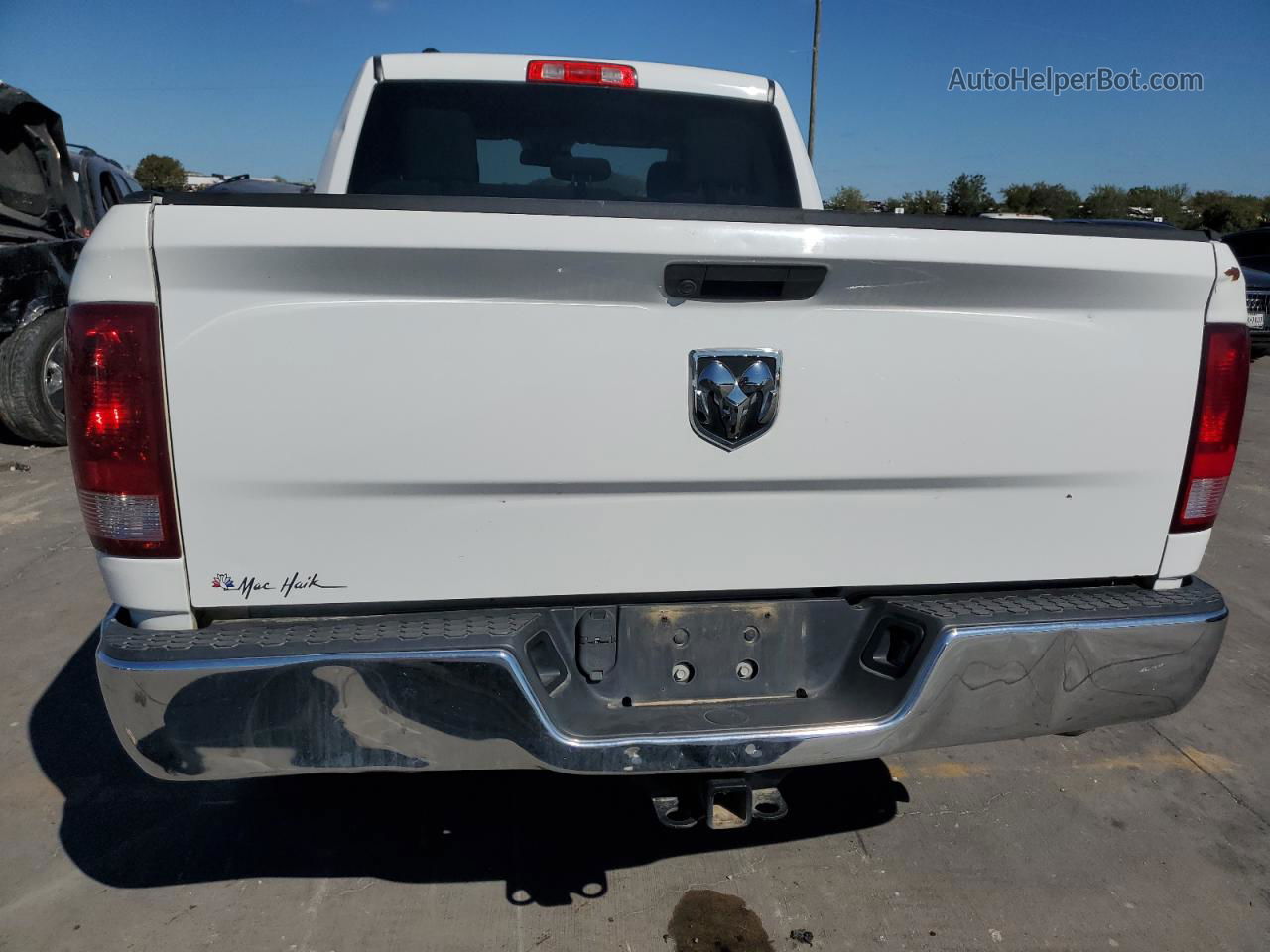 2019 Ram 1500 Classic Tradesman White vin: 1C6RR6FT8KS574118