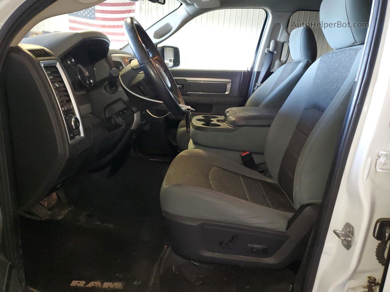 2019 Ram 1500 Classic Slt White vin: 1C6RR6GG5KS616603