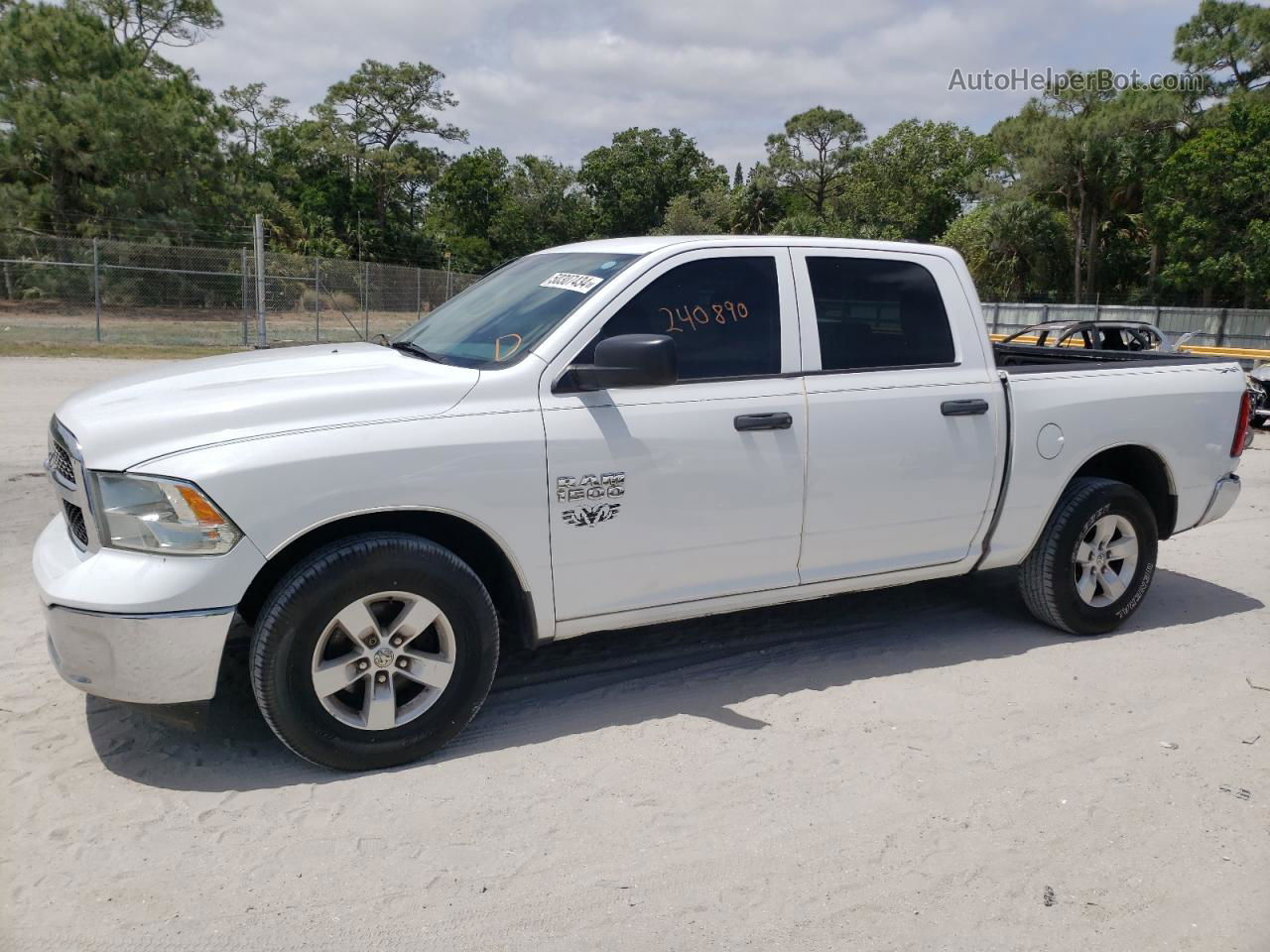 2014 Ram 1500 St White vin: 1C6RR6KG0ES233969