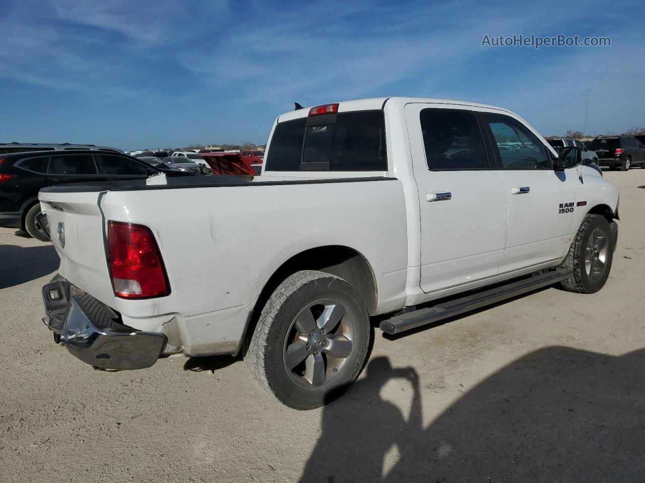 2015 Ram 1500 Slt White vin: 1C6RR6LM2FS621565