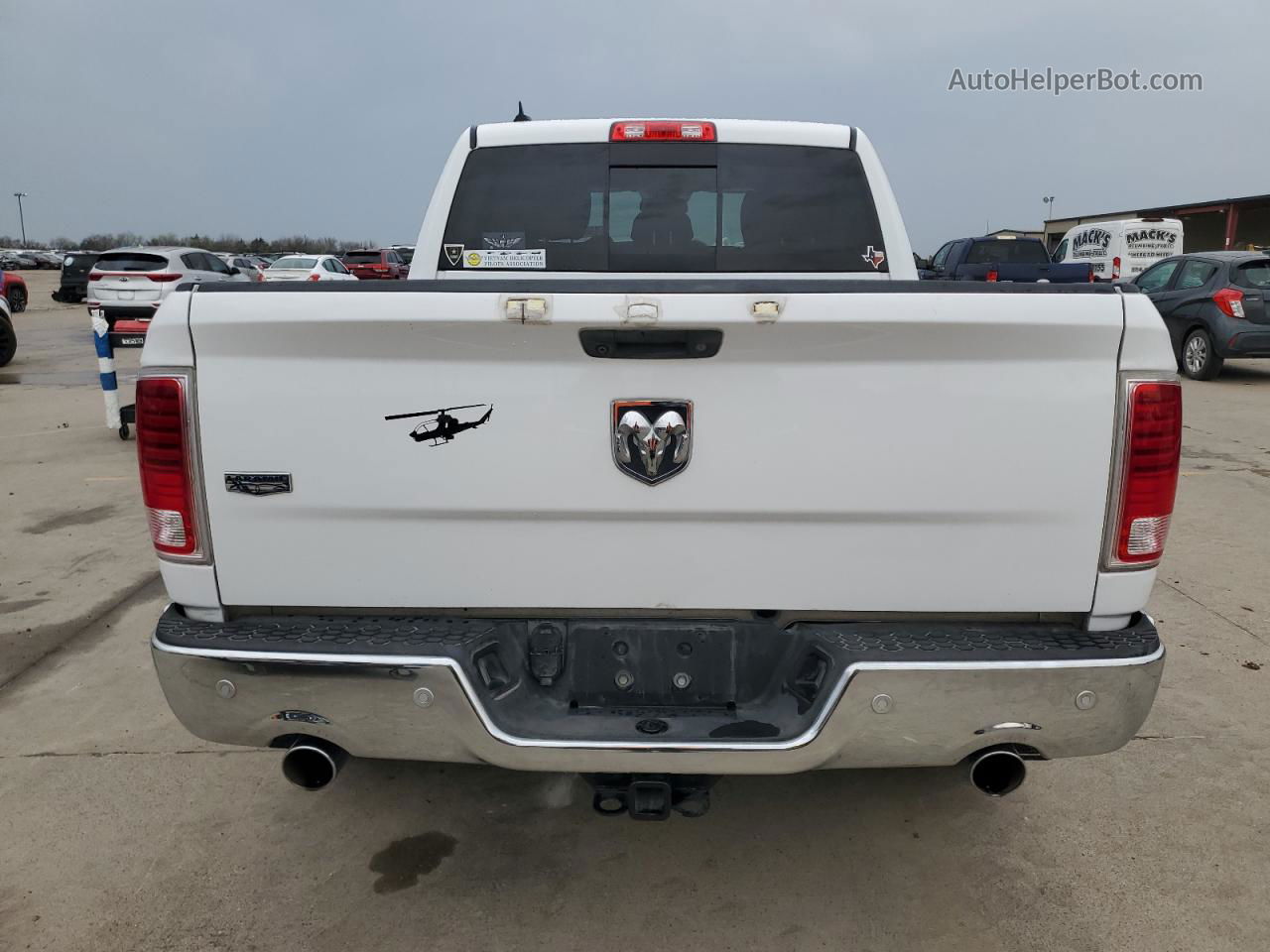 2014 Ram 1500 Laramie Белый vin: 1C6RR6NT1ES149281