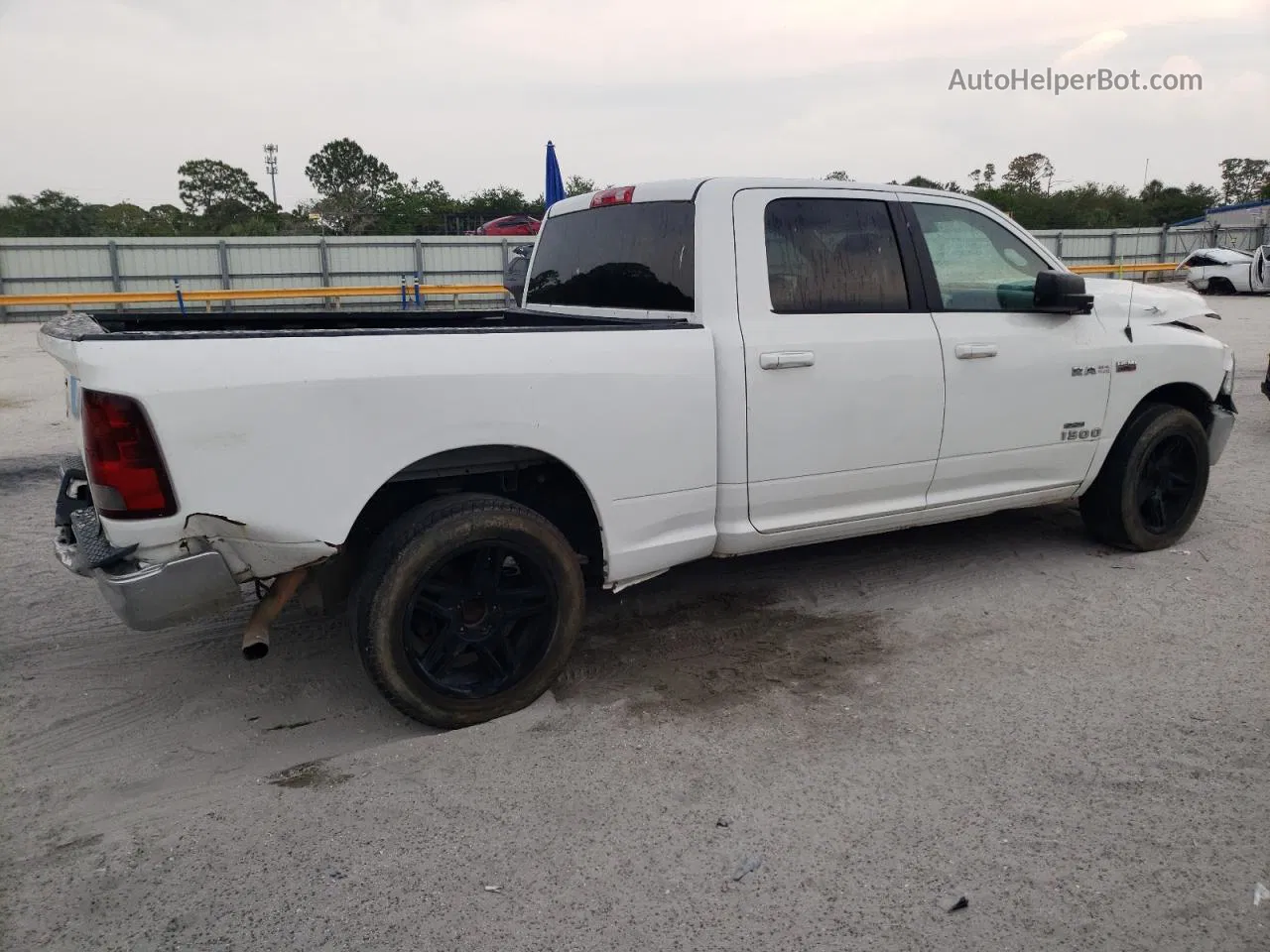 2019 Ram 1500 Classic Slt White vin: 1C6RR6TTXKS561505