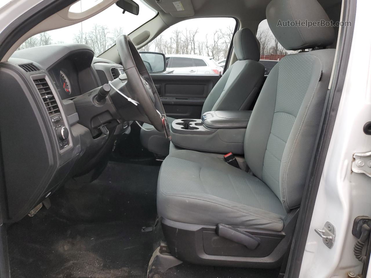 2014 Ram 1500 St Белый vin: 1C6RR7FG0ES131698