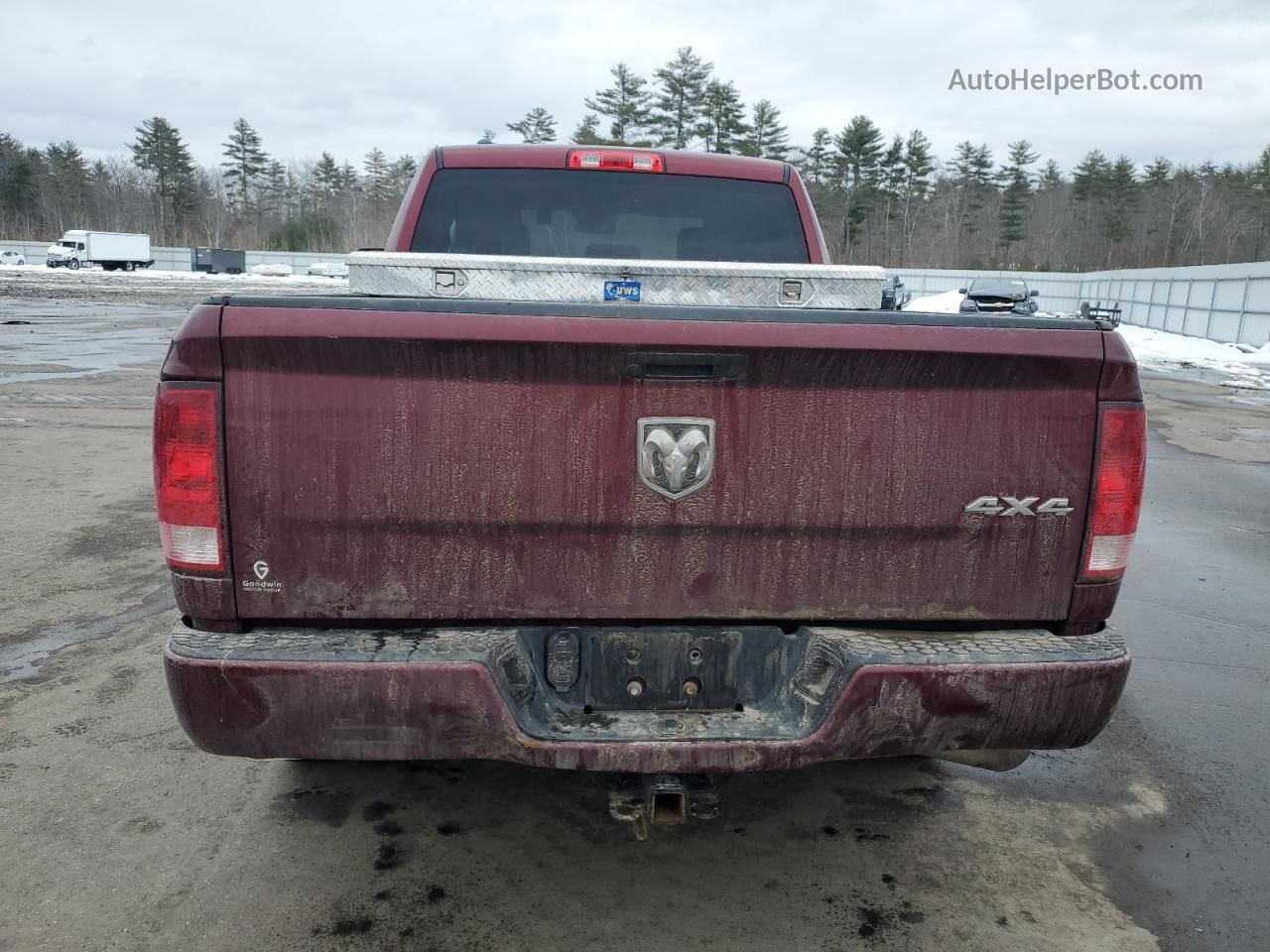 2019 Ram 1500 Classic Tradesman Красный vin: 1C6RR7FG3KS502882