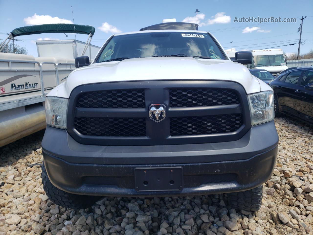 2015 Ram 1500 St White vin: 1C6RR7FG8FS564722