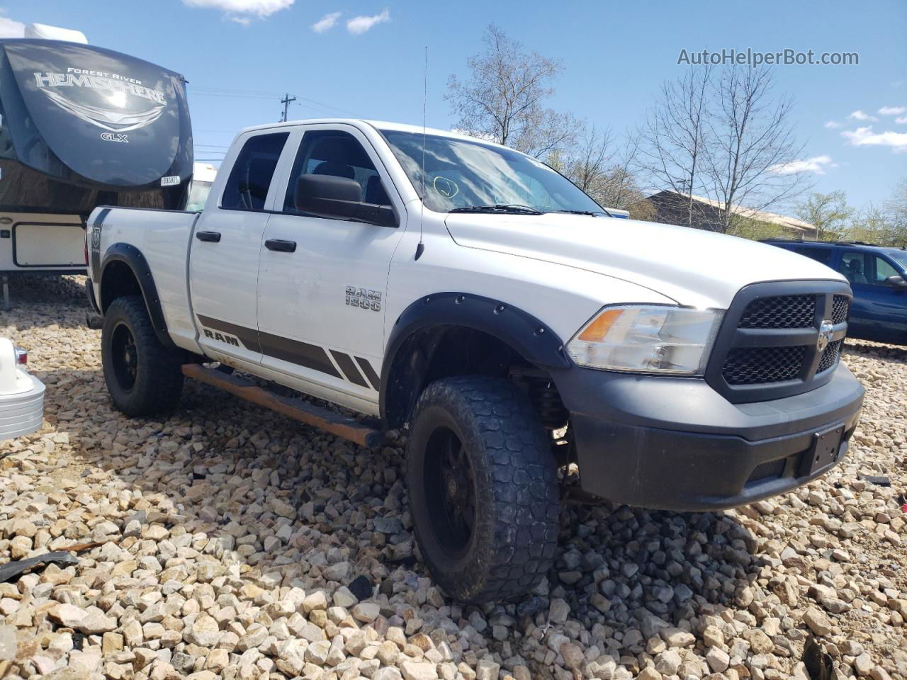 2015 Ram 1500 St White vin: 1C6RR7FG8FS564722