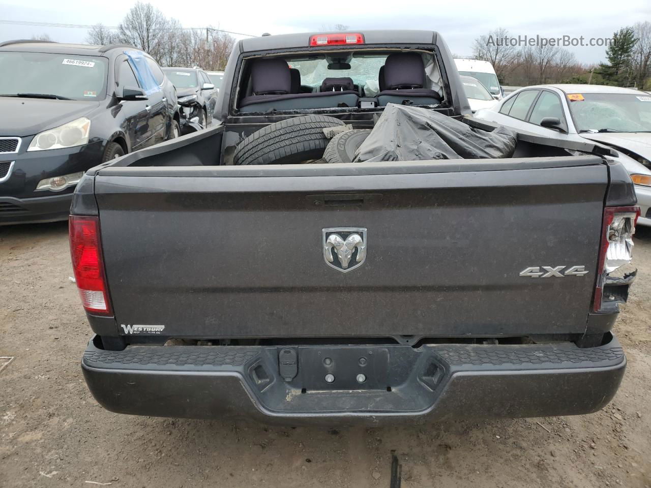 2019 Ram 1500 Classic Tradesman Черный vin: 1C6RR7FG9KS632522