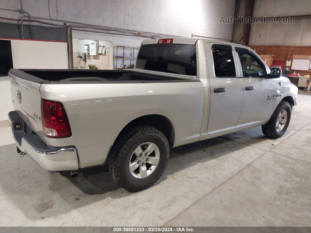 2015 Ram 1500 Tradesman Серебряный vin: 1C6RR7FM6FS556303