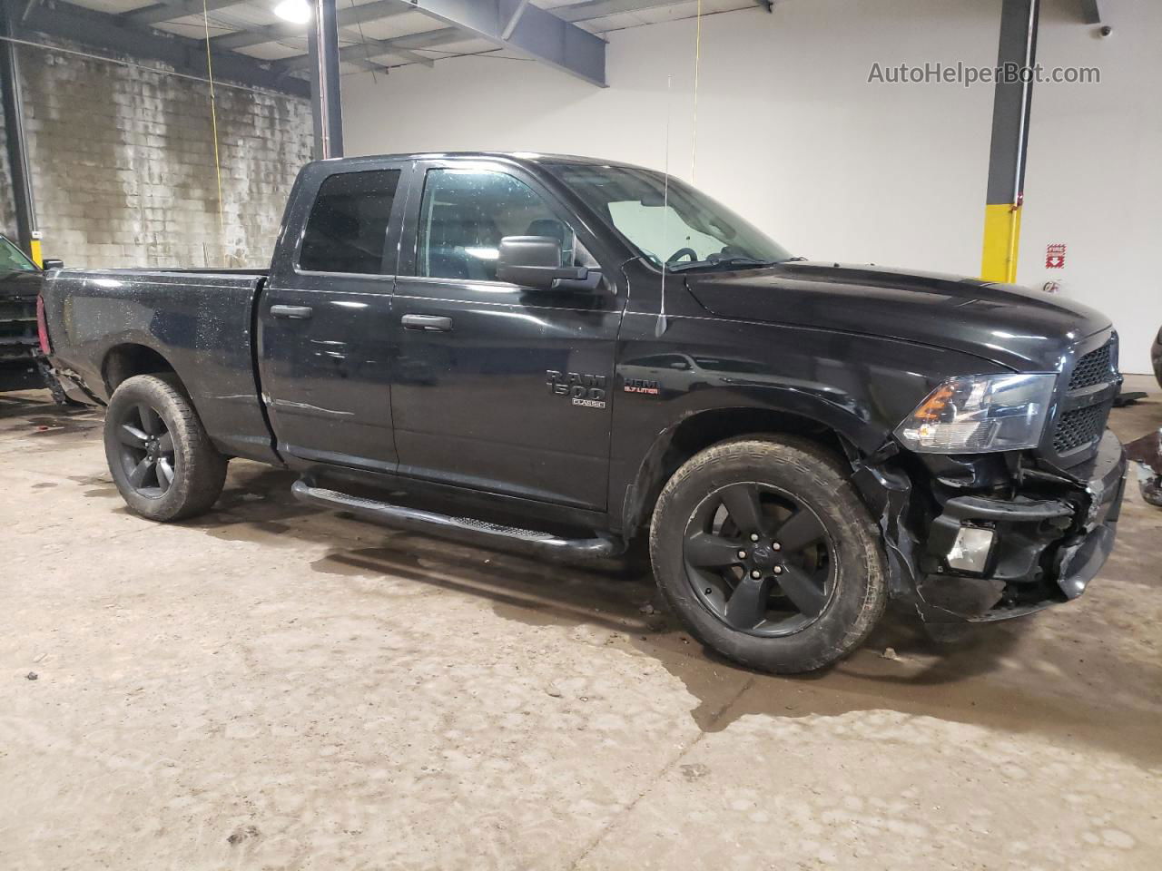 2019 Ram 1500 Classic Tradesman Черный vin: 1C6RR7FT4KS506209