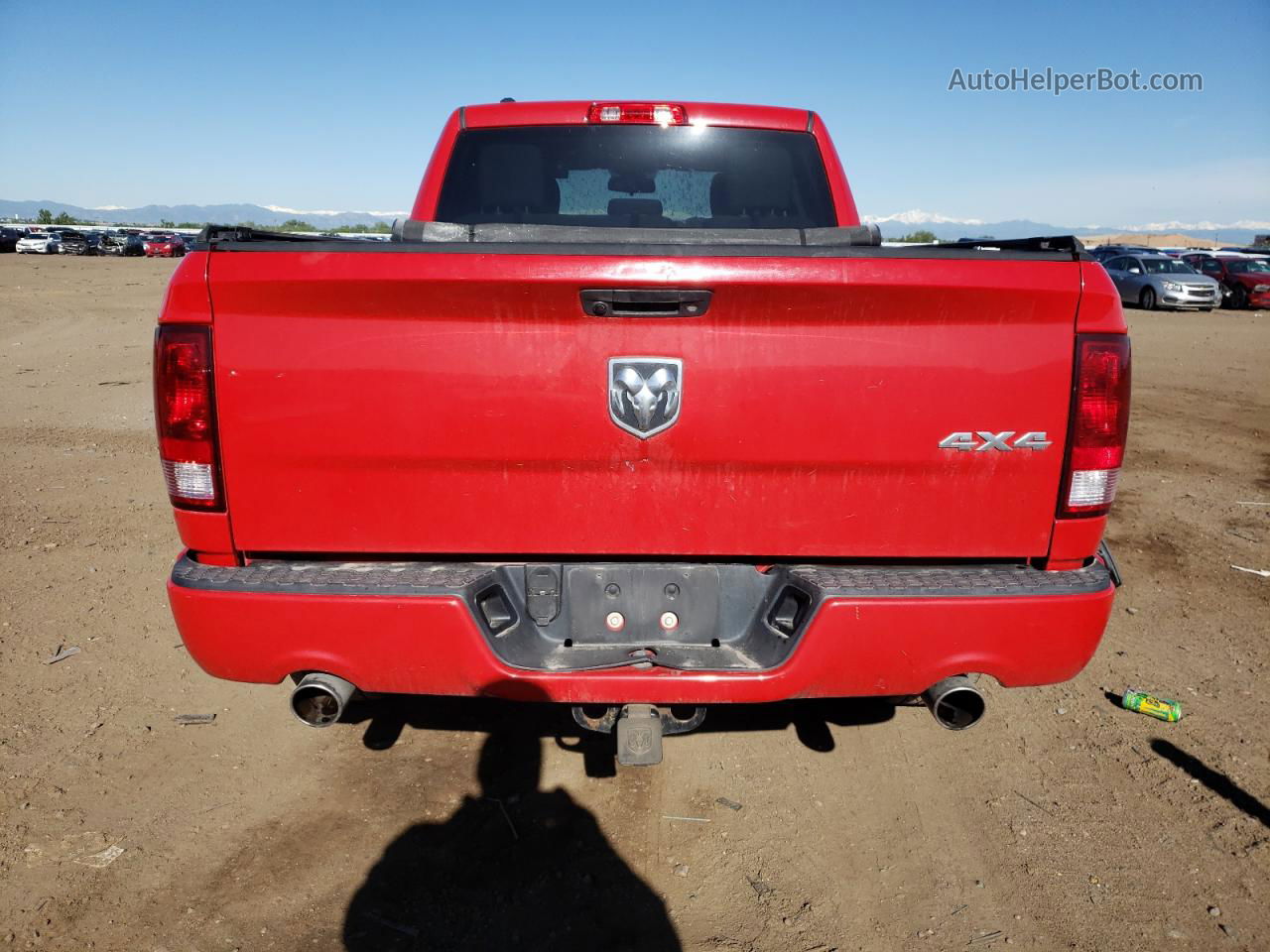 2015 Ram 1500 St Red vin: 1C6RR7FT5FS587498