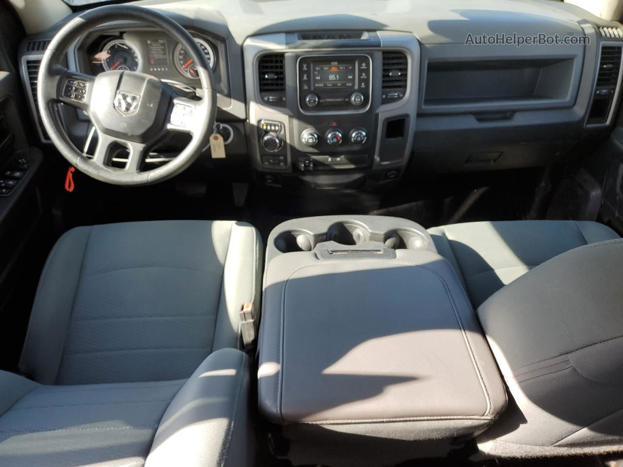 2015 Ram 1500 St Синий vin: 1C6RR7FT6FS656229