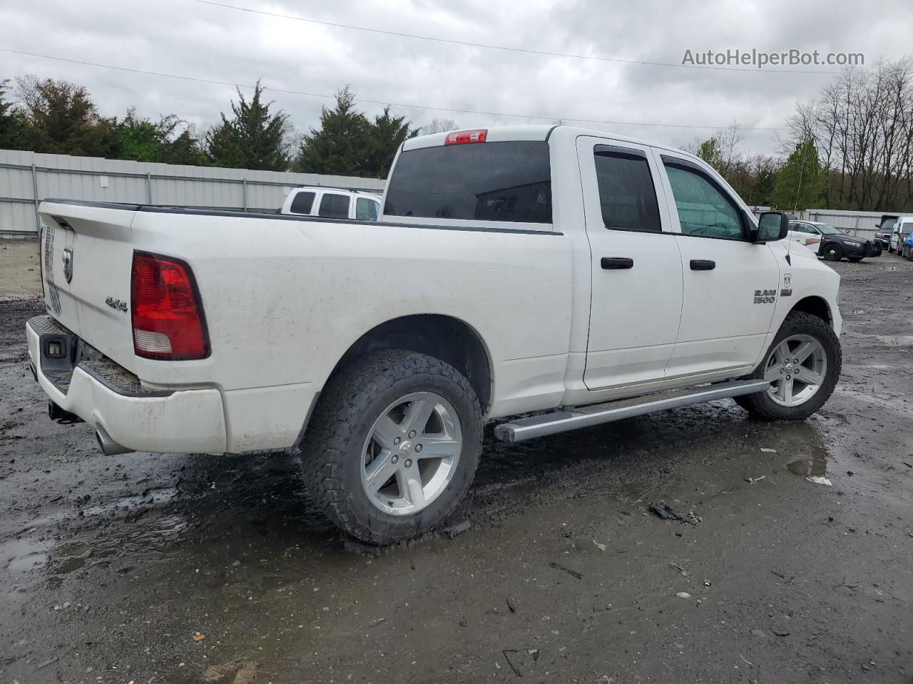 2015 Ram 1500 St White vin: 1C6RR7FT6FS725985