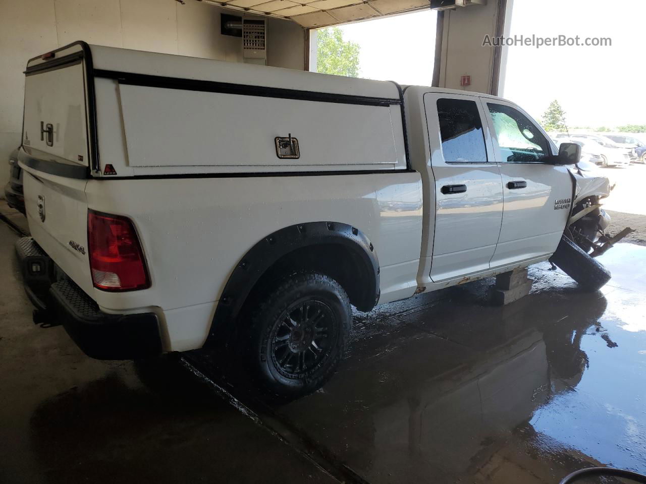 2015 Ram 1500 St White vin: 1C6RR7FT6FS747971