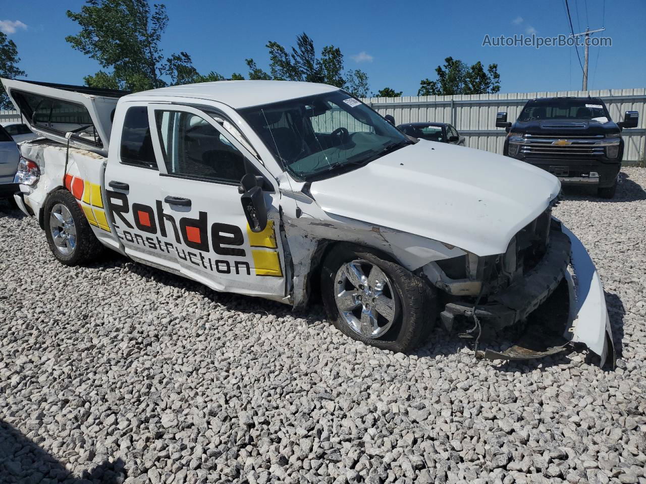 2019 Ram 1500 Classic Tradesman White vin: 1C6RR7FT8KS553680