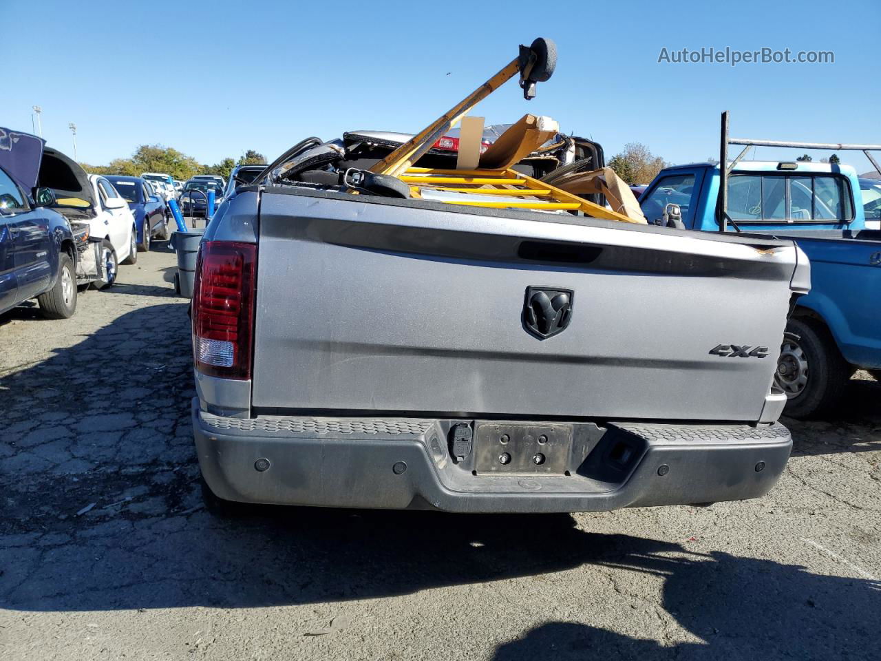 2022 Ram 1500 Classic Slt Silver vin: 1C6RR7GG5NS163769