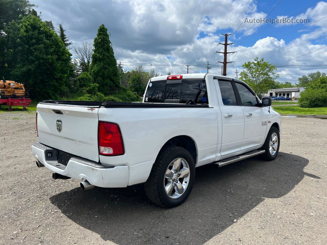 2015 Ram 1500 Slt White vin: 1C6RR7GTXFS771981