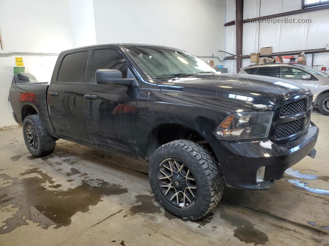 2020 Ram 1500 Classic Tradesman Black vin: 1C6RR7KT1LS125912