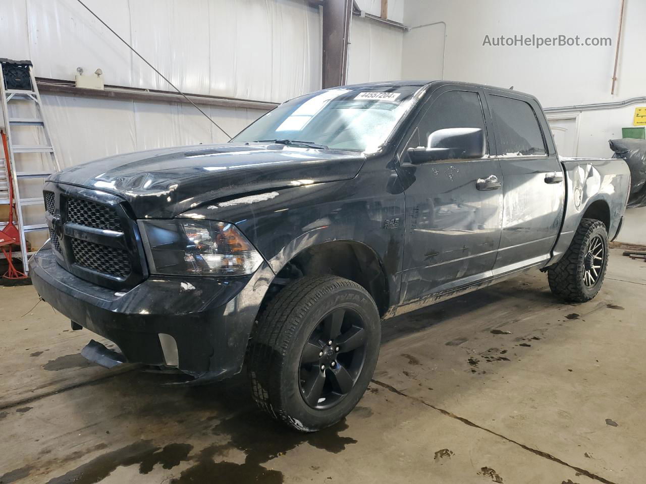 2020 Ram 1500 Classic Tradesman Black vin: 1C6RR7KT1LS125912