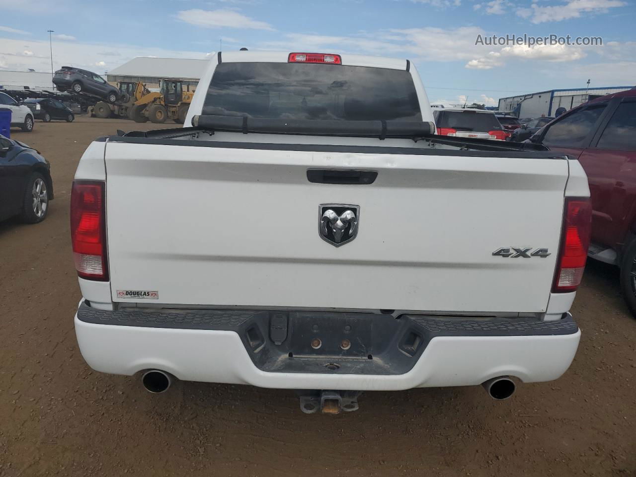 2014 Ram 1500 St White vin: 1C6RR7KT2ES174202