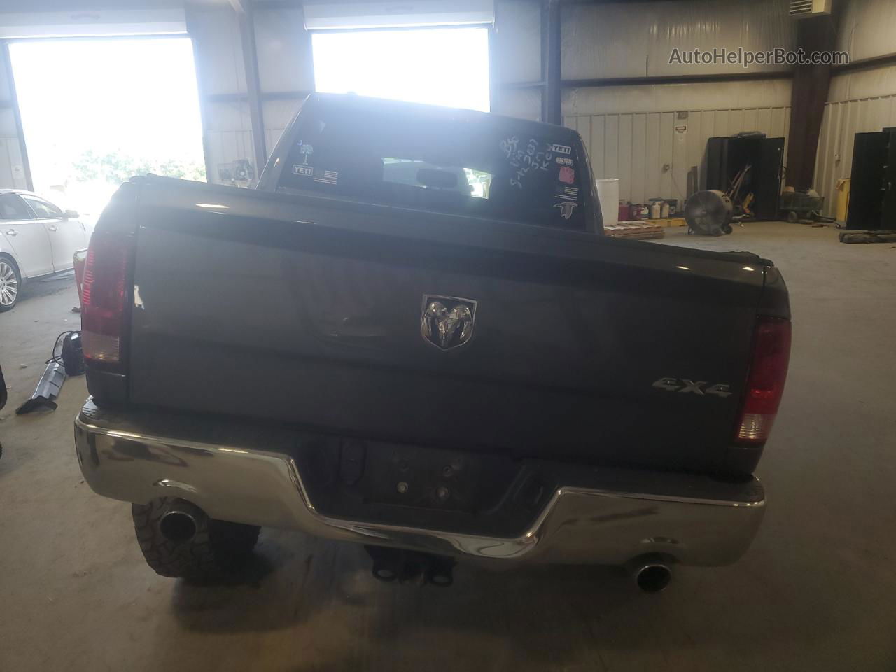 2019 Ram 1500 Classic Tradesman Gray vin: 1C6RR7KT5KS743037