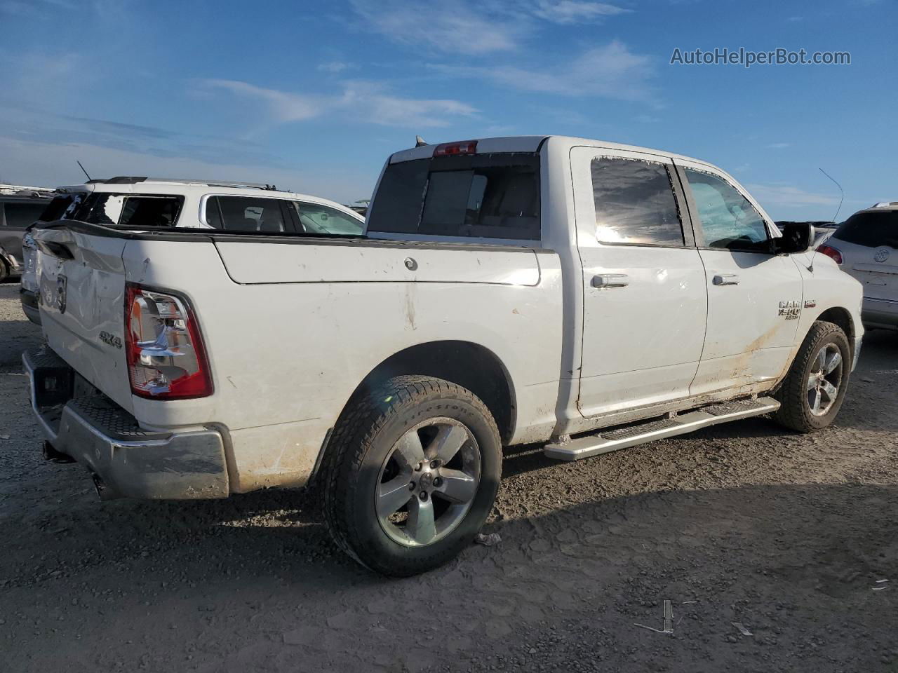 2019 Ram 1500 Classic Slt White vin: 1C6RR7LT4KS526755