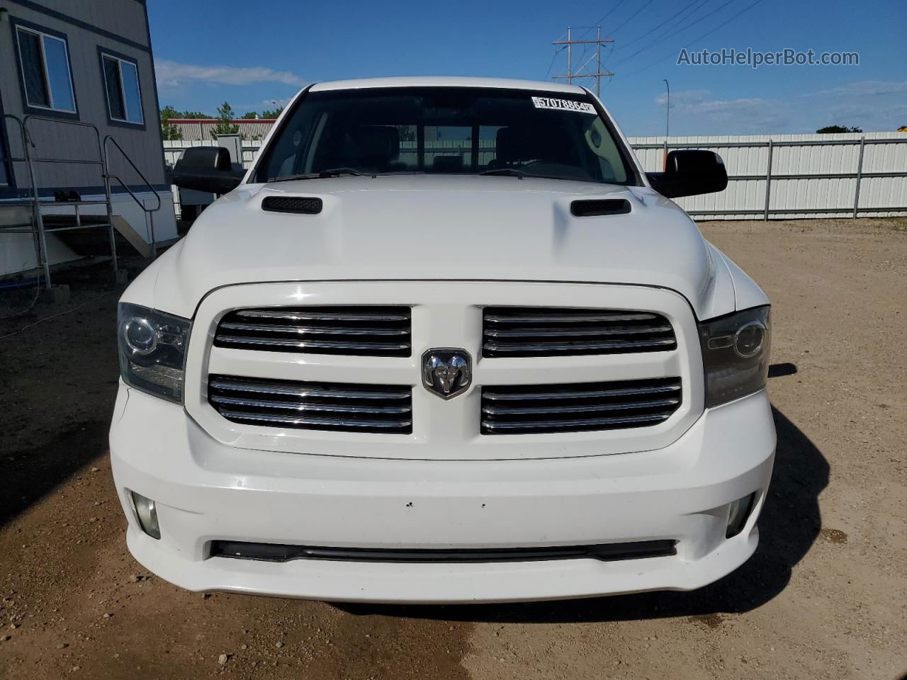 2015 Ram 1500 Sport White vin: 1C6RR7MT9FS506649